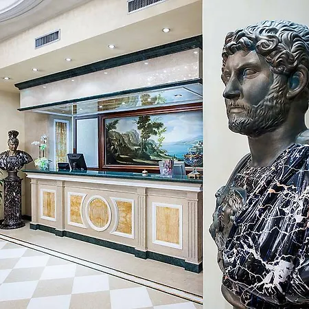 Internazionale Hotel 4*